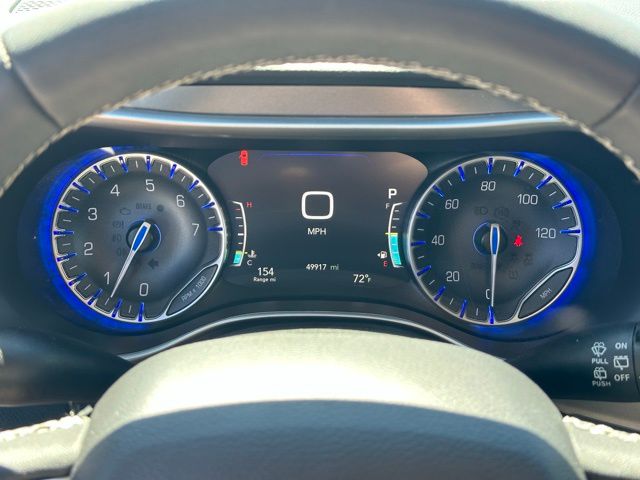 Used 2024 Chrysler Pacifica - photo 10