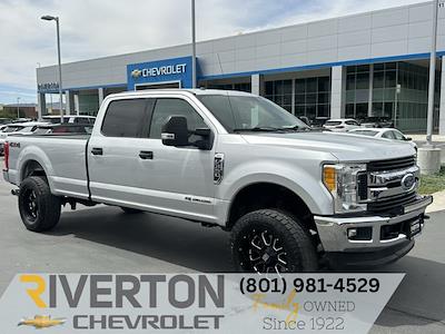 Used 2017 Ford F-350 XLT Crew Cab 4x4 SRW Pickup for sale #25T0878A - photo 1