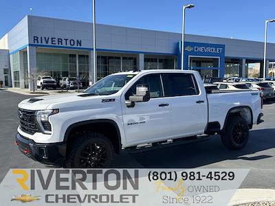 New 2026 Chevrolet Silverado 3500 LT Crew Cab for sale #26T0275 - photo 1
