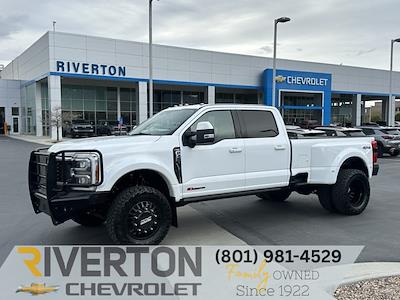 Used 2023 Ford F-450 Lariat Crew Cab for sale #26T0331A - photo 1