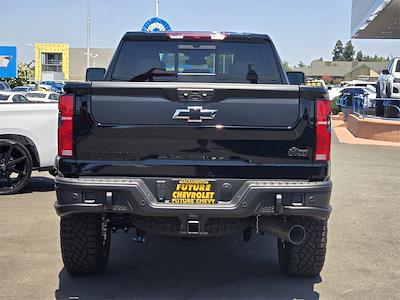 2025 Chevrolet Silverado 2500 Crew Cab 4x4 Pickup for sale #C44728 - photo 2