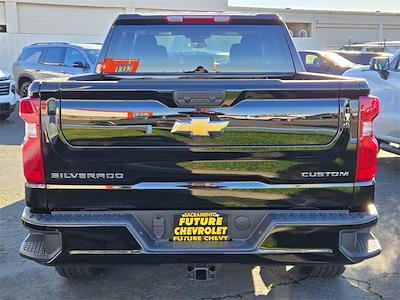 New 2026 Chevrolet Silverado 1500 Custom Crew Cab for sale #C45028 - photo 2