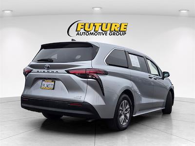 Used 2022 Toyota Sienna XLE Minivan for sale #SP23619 - photo 2