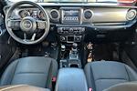 2022 Jeep Gladiator Crew Cab 4WD Pickup for sale #P17341 - photo 18