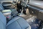 2022 Jeep Gladiator Crew Cab 4WD Pickup for sale #P17341 - photo 24