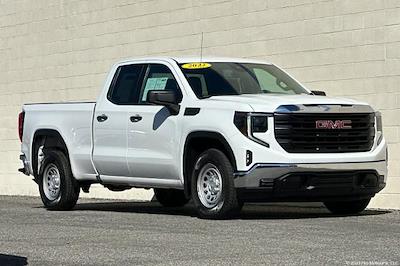Used 2022 GMC Sierra 1500 - photo 1