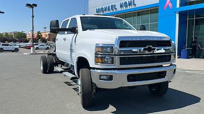 2024 Chevrolet Silverado 5500 Crew Cab DRW 4WD, Cab Chassis for sale #FCC24152 - photo 1