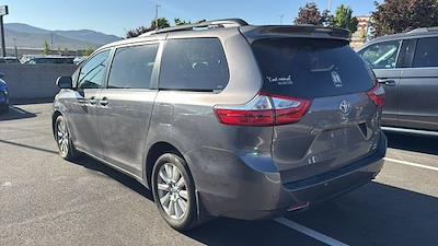 2017 Toyota Sienna 4x4 Minivan for sale #PM2918A - photo 2