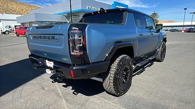 New 2024 GMC Hummer EV Pickup Limited Crew Cab AWD Pickup for sale #GG24601 - photo 2