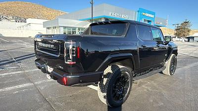 New 2025 GMC Hummer EV Pickup 2X Crew Cab AWD Pickup for sale #GG25083 - photo 2
