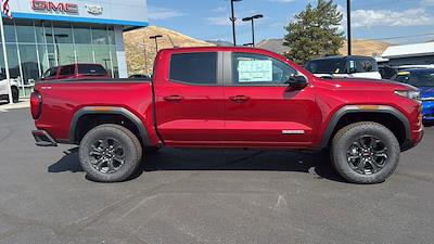 New 2025 GMC Canyon Elevation Crew Cab 4WD Pickup for sale #GG25396 - photo 2
