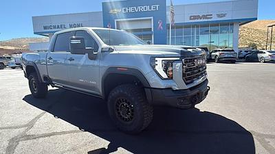 New 2025 GMC Sierra 2500 AT4X Crew Cab 4WD Pickup for sale #GG25408 - photo 1