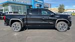2026 GMC Sierra 1500 Crew Cab 4WD Pickup for sale #GG26087 - photo 3