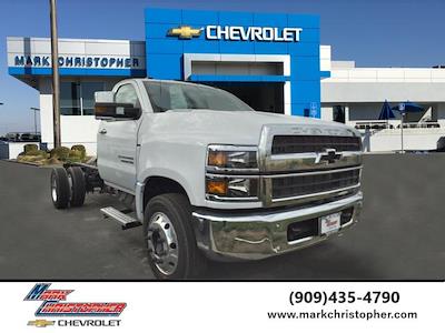 2023 Chevrolet Silverado 5500 Regular Cab DRW 4x2