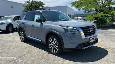 New 2025 Nissan Pathfinder Platinum 4x4 SUV for sale #25N167 - photo 1