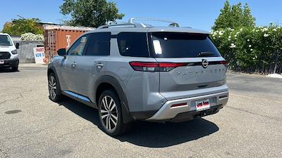 2025 Nissan Pathfinder 4x4 SUV for sale #25N196 - photo 2