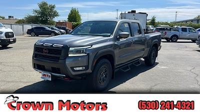 2025 Nissan Frontier Crew Cab 4x4 Pickup for sale #25N213 - photo 1
