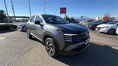 2026 Nissan Kicks FWD SUV for sale #26N035 - photo 2