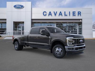 New 2025 Ford F-350 Lariat Crew Cab 4WD DRW Pickup for sale #G250803 - photo 1