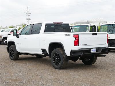New 2025 Chevrolet Silverado 2500 LT Crew Cab 4WD Pickup for sale #51907 - photo 2