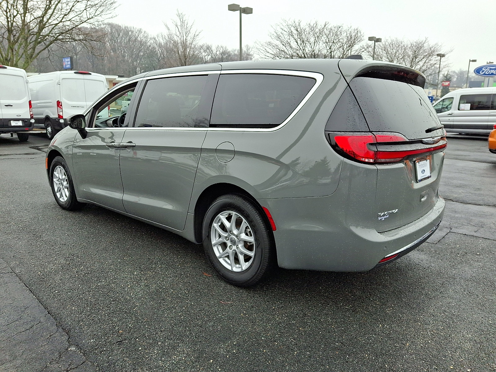 Used 2023 Chrysler Pacifica - photo 6