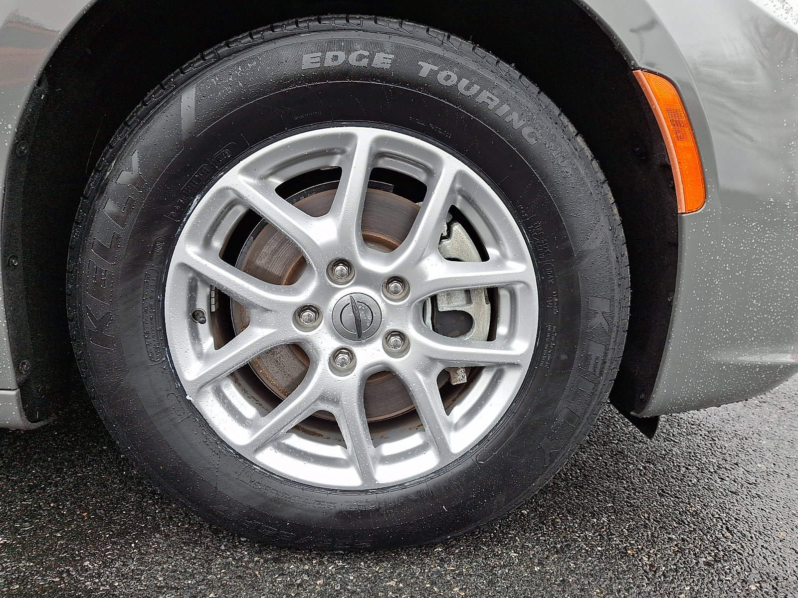 Used 2023 Chrysler Pacifica - photo 10