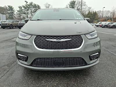 Used 2023 Chrysler Pacifica - photo 1