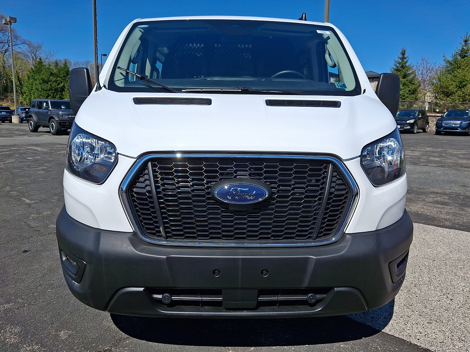Used 2024 Ford Transit 250 - photo 2