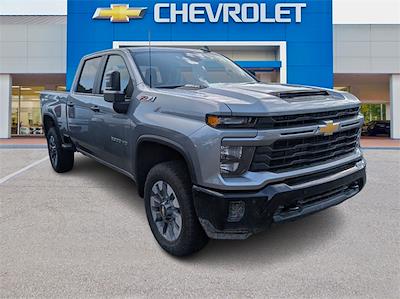 New 2025 Chevrolet Silverado 2500 Custom Crew Cab 4x4 Pickup for sale #C250938 - photo 1