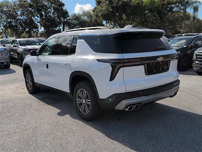 New 2025 Chevrolet Traverse LT SUV for sale #C251033 - photo 2