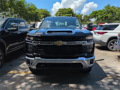 New 2025 Chevrolet Silverado 2500 LT Crew Cab 4WD Pickup for sale #C251195 - photo 2