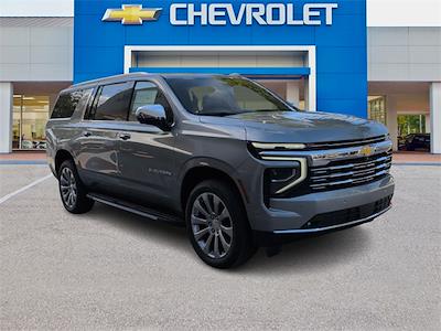 New 2025 Chevrolet Suburban Premier 4WD SUV for sale #C251210 - photo 1