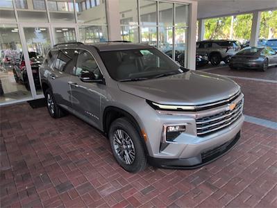 New 2026 Chevrolet Traverse LT SUV for sale #C260123 - photo 2