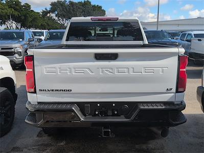 New 2026 Chevrolet Silverado 2500 LT Crew Cab 4WD Pickup for sale #C260200 - photo 2