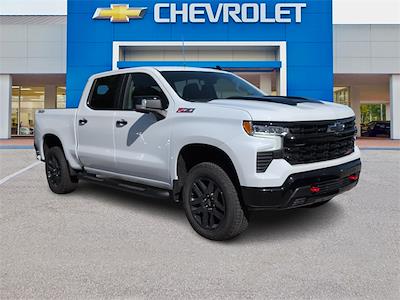 New 2026 Chevrolet Silverado 1500 LT Crew Cab 4WD Pickup for sale #C260249 - photo 1