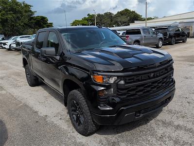 New 2026 Chevrolet Silverado 1500 Custom Crew Cab 4WD Pickup for sale #C260280 - photo 2