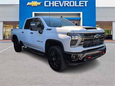2026 Chevrolet Silverado 2500 Crew Cab 4WD Pickup for sale #C260403 - photo 1