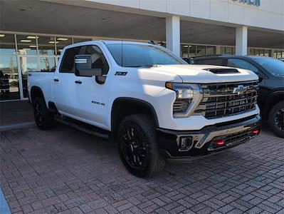 2026 Chevrolet Silverado 2500 Crew Cab 4WD Pickup for sale #C260403 - photo 2