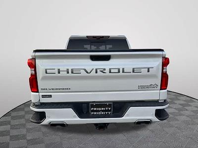 2021 Chevrolet Silverado 1500 Crew Cab 4WD Pickup for sale #MG226165A - photo 2
