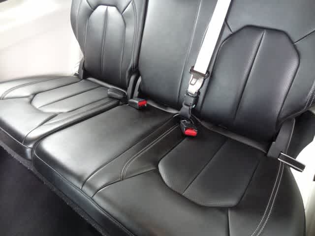 Used 2023 Chrysler Pacifica - photo 11