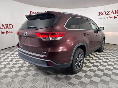 2019 Toyota Highlander 4x2 SUV for sale #246219A - photo 2
