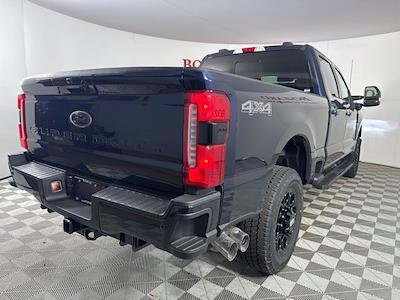 New 2025 Ford F-350 Lariat Crew Cab 4x4 SRW Pickup for sale #251536 - photo 2