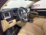 Used 2017 Toyota Highlander SE for sale #252802B - photo 12