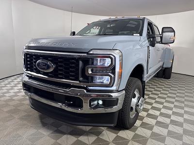 2025 Ford F-350 Crew Cab DRW 4x4 Pickup for sale #252838 - photo 1