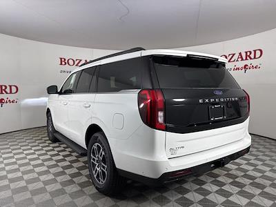 2025 Ford Expedition 4x2 SUV for sale #252942 - photo 2