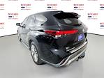 2021 Toyota Highlander FWD SUV for sale #253643A - photo 7