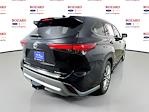 2021 Toyota Highlander FWD SUV for sale #253643A - photo 2