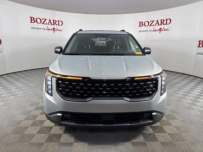 Used 2025 Kia Carnival SX Prestige Minivan for sale #253839C - photo 2