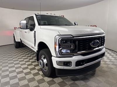 2025 Ford F-350 Crew Cab DRW 4WD Pickup for sale #253842 - photo 1