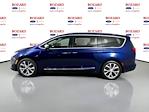 Used 2017 Chrysler Pacifica Limited Minivan for sale #254801A - photo 6